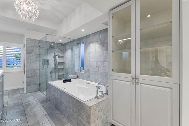 2323 E DEVONSHIRE Avenue, Phoenix, AZ 85016