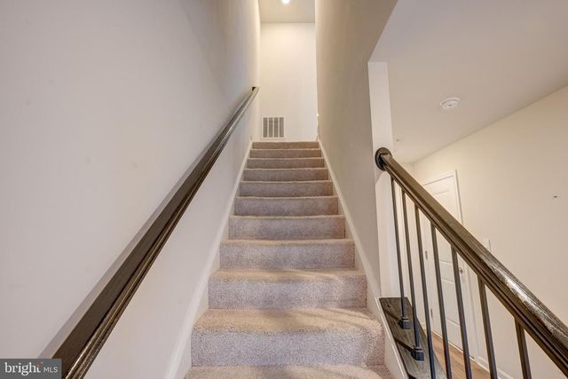 5059 SILVER OAK DR, Rosedale, MD 21237