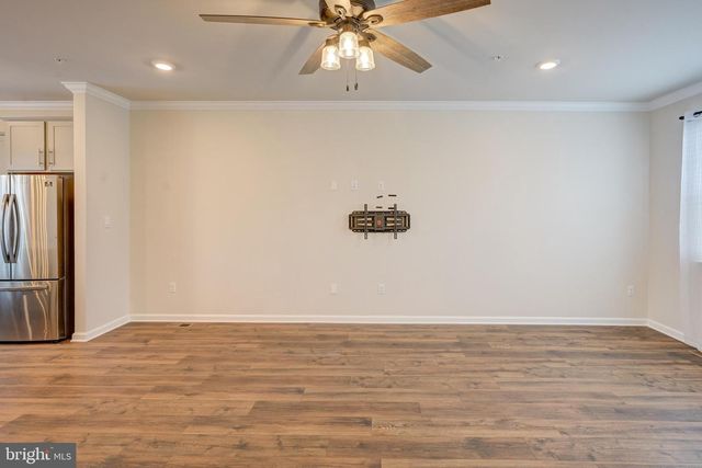 5059 SILVER OAK DR, Rosedale, MD 21237