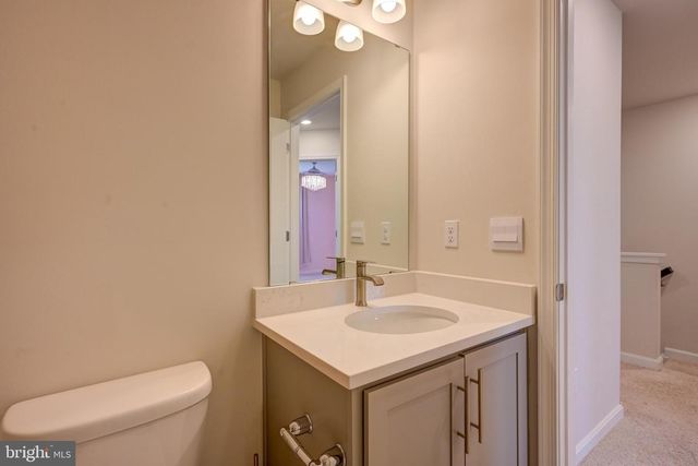 5059 SILVER OAK DR, Rosedale, MD 21237