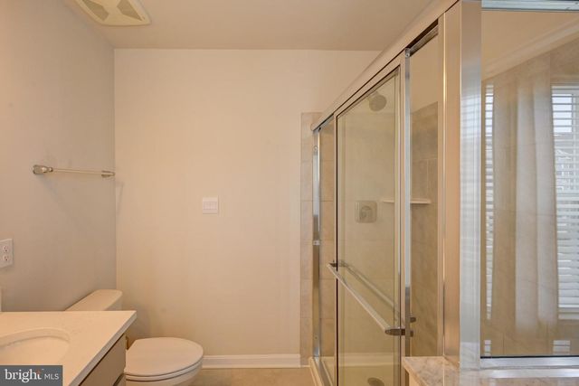 5059 SILVER OAK DR, Rosedale, MD 21237