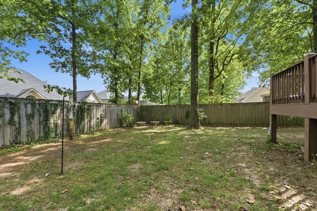 2418 Charleston Square, Chattanooga, TN 37421