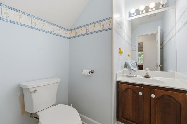 2418 Charleston Square, Chattanooga, TN 37421