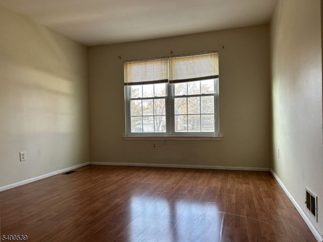 40 Whitby Cir, Franklin Twp., NJ 08873