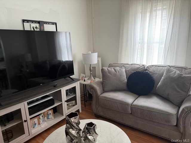 101-16 118th Street, Richmond Hill S., NY 11419