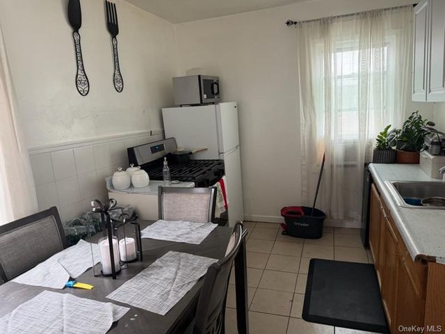 101-16 118th Street, Richmond Hill S., NY 11419