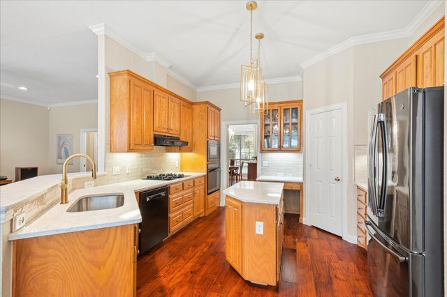 7505 Woodbridge Place, Garland, TX 75044