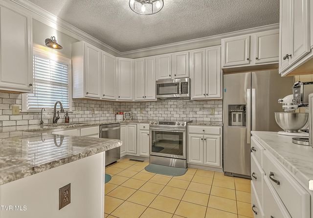 2308 Granite Drive, Johnson City, TN 37604