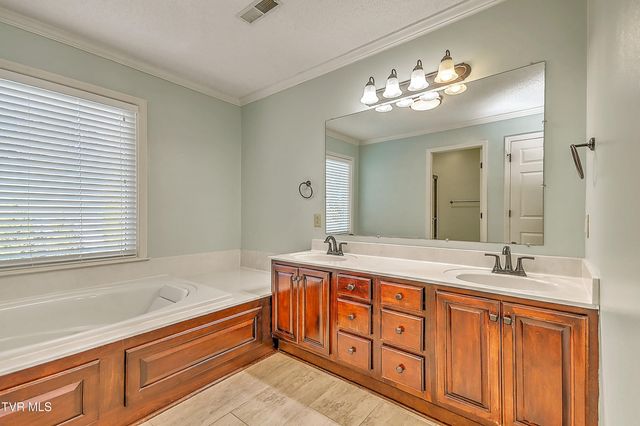 2308 Granite Drive, Johnson City, TN 37604