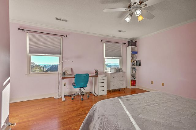 2308 Granite Drive, Johnson City, TN 37604