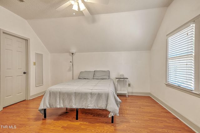 2308 Granite Drive, Johnson City, TN 37604