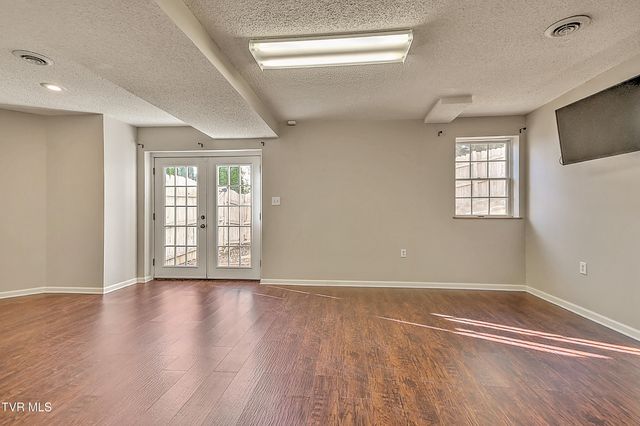 2308 Granite Drive, Johnson City, TN 37604