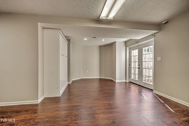 2308 Granite Drive, Johnson City, TN 37604