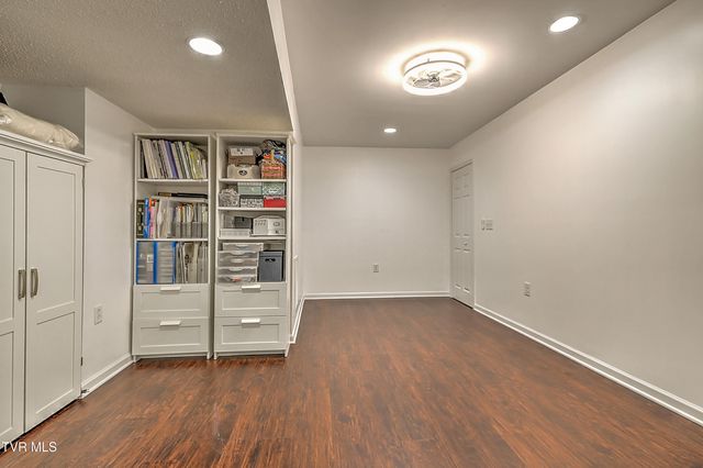 2308 Granite Drive, Johnson City, TN 37604