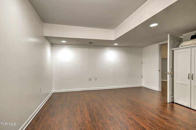 2308 Granite Drive, Johnson City, TN 37604