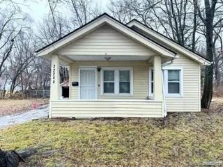 22244 Grove Street, Detroit, MI 48219