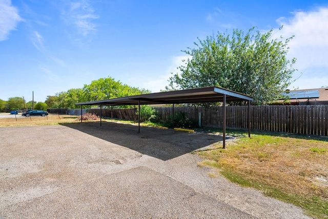 1410 Moore Ave, Portland, TX 78374