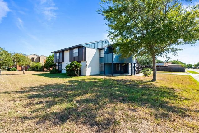 1410 Moore Ave, Portland, TX 78374