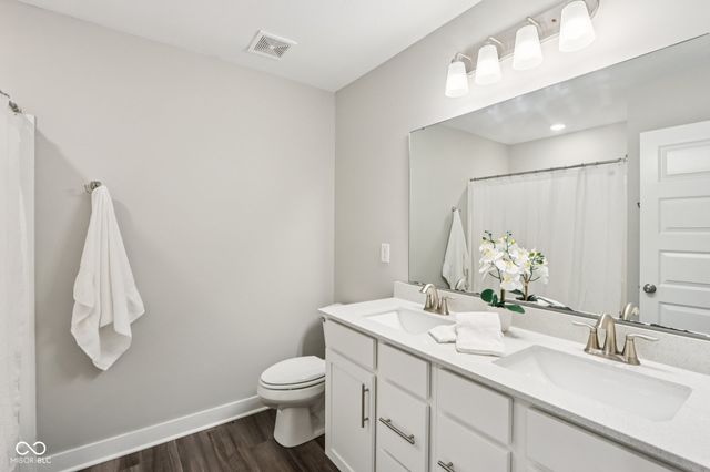 16502 Dominion Drive, Fishers, IN 46040