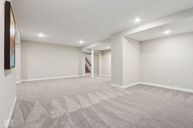 16502 Dominion Drive, Fishers, IN 46040