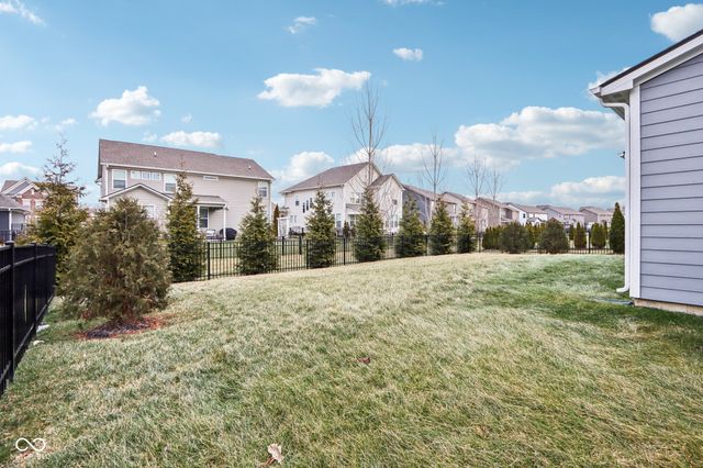 16502 Dominion Drive, Fishers, IN 46040