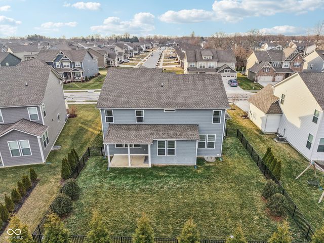 16502 Dominion Drive, Fishers, IN 46040