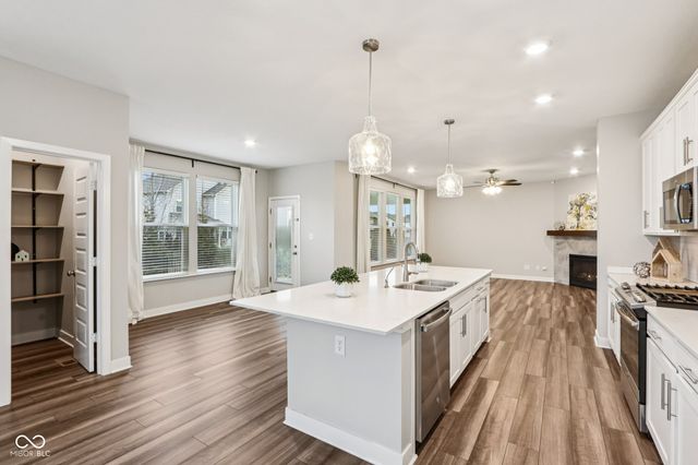 16502 Dominion Drive, Fishers, IN 46040