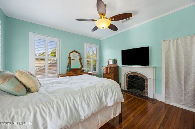 111 S 5TH Street, Fernandina Beach, FL 32034