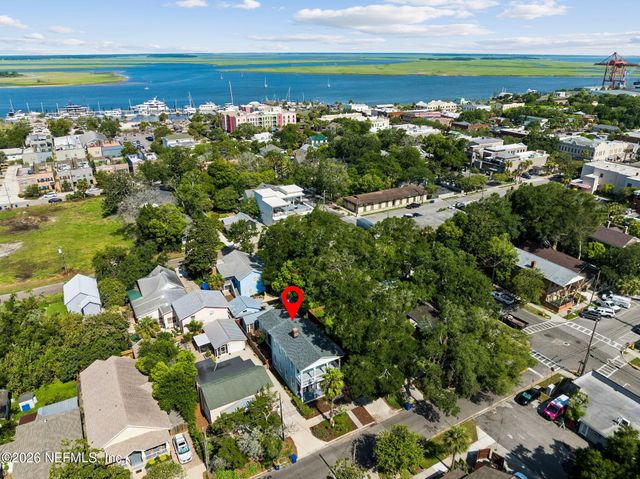 111 S 5TH Street, Fernandina Beach, FL 32034