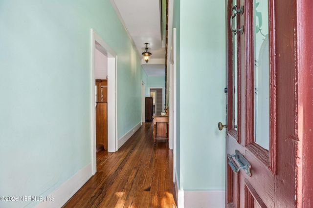 111 S 5TH Street, Fernandina Beach, FL 32034