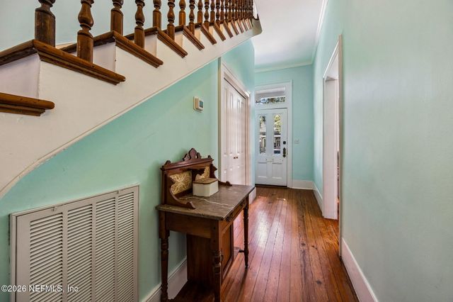 111 S 5TH Street, Fernandina Beach, FL 32034