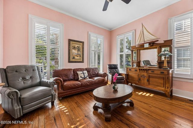 111 S 5TH Street, Fernandina Beach, FL 32034