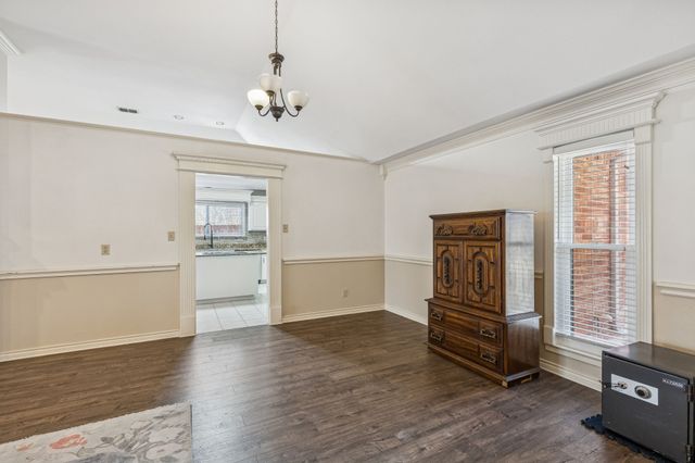 2915 Gainesborough Drive, Dallas, TX 75287