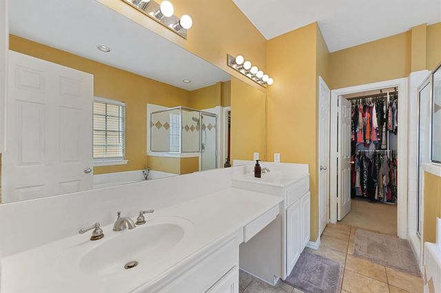 6107 S Arrowana Lane, Houston, TX 77036