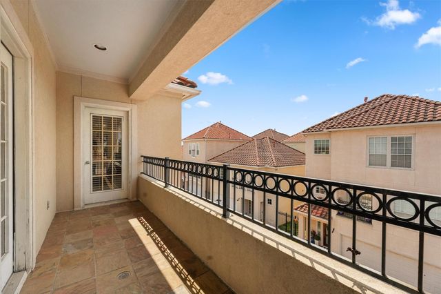 6107 S Arrowana Lane, Houston, TX 77036