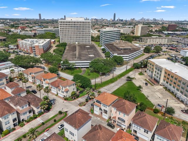 6107 S Arrowana Lane, Houston, TX 77036