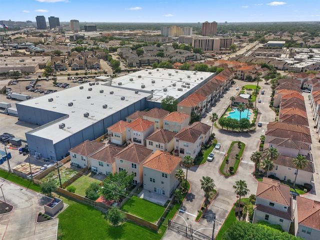 6107 S Arrowana Lane, Houston, TX 77036