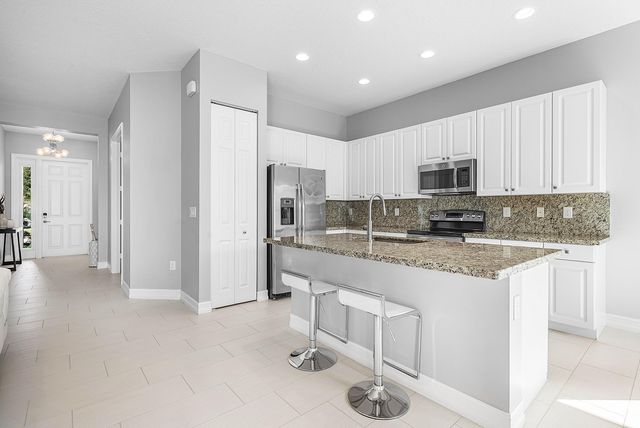 7866 Clay Mica Court, Delray Beach, FL 33446