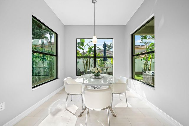 7866 Clay Mica Court, Delray Beach, FL 33446