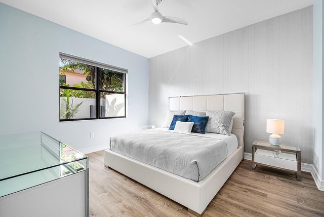 7866 Clay Mica Court, Delray Beach, FL 33446