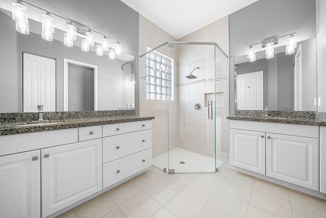 7866 Clay Mica Court, Delray Beach, FL 33446