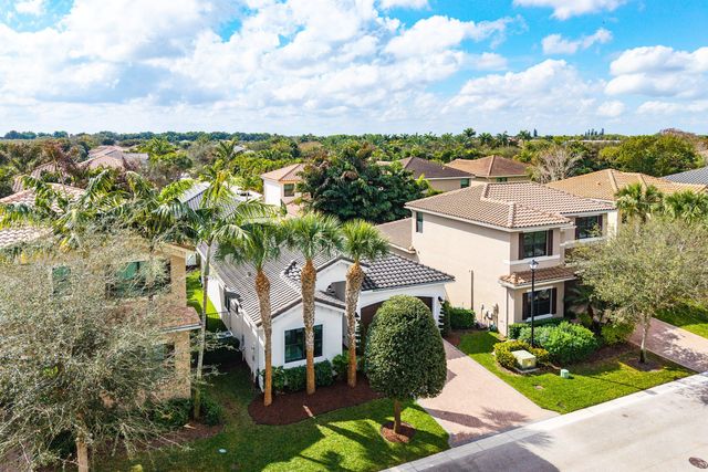 7866 Clay Mica Court, Delray Beach, FL 33446