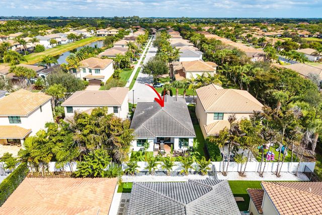 7866 Clay Mica Court, Delray Beach, FL 33446