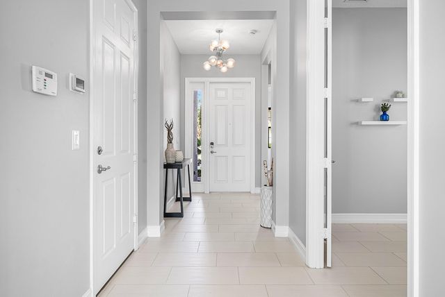 7866 Clay Mica Court, Delray Beach, FL 33446