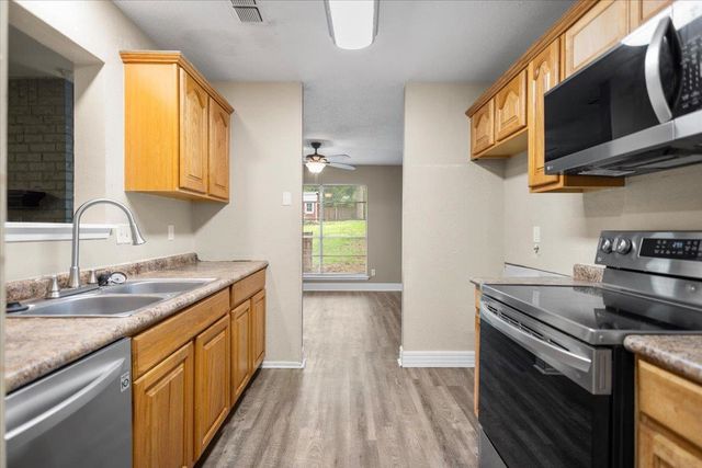 1210 Chad St, Longview, TX 75604