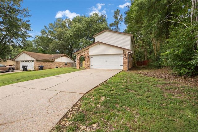 1210 Chad St, Longview, TX 75604
