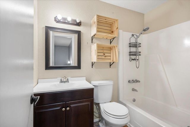 1210 Chad St, Longview, TX 75604