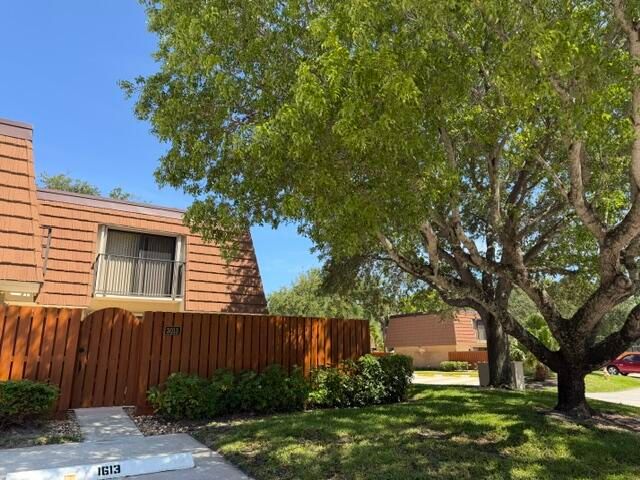 3013 30th Court, Jupiter, FL 33477