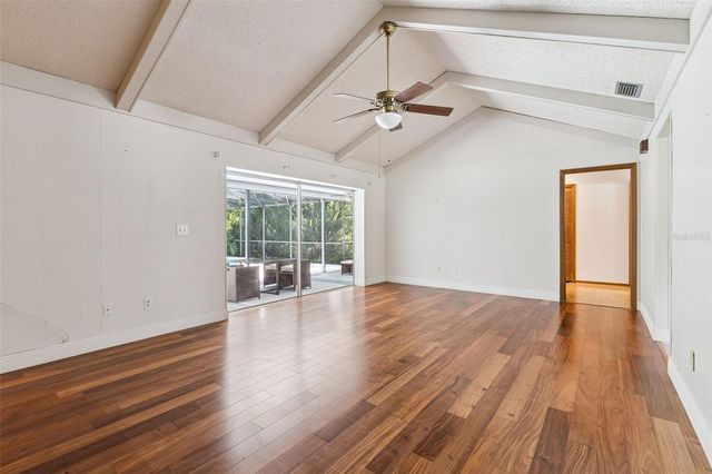 211 HICKORY DRIVE, Longwood, FL 32779