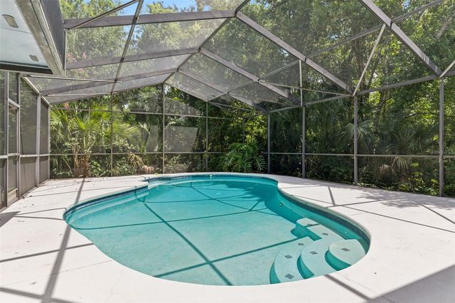 211 HICKORY DRIVE, Longwood, FL 32779